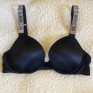 Victoria’s Secret 34B sparkly strap push up bra